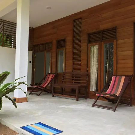 Appartement Gold Ocean House à Dikwella Extérieur photo